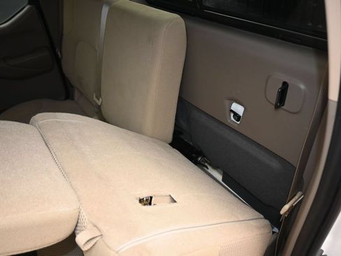 Used 2019 Nissan Frontier SV w/ Value Truck Package RWD image 29
