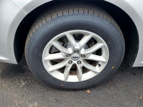 Used 2019 Ford Flex SE image 8