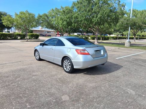 Used 2011 Honda Civic EX image 4