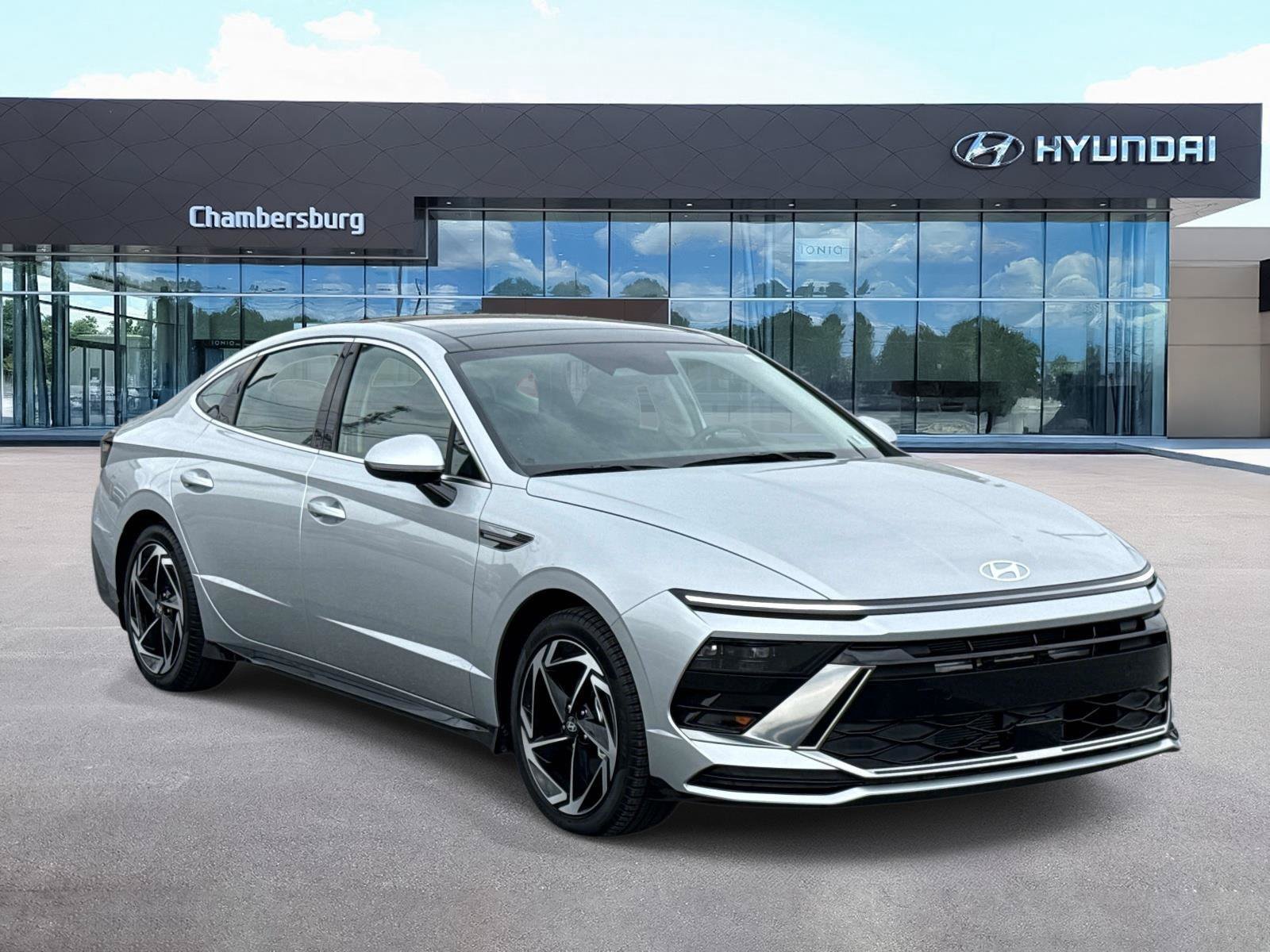 Certified 2025 Hyundai Sonata SEL FWD image 1