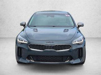 Used 2022 Kia Stinger GT2 video 2