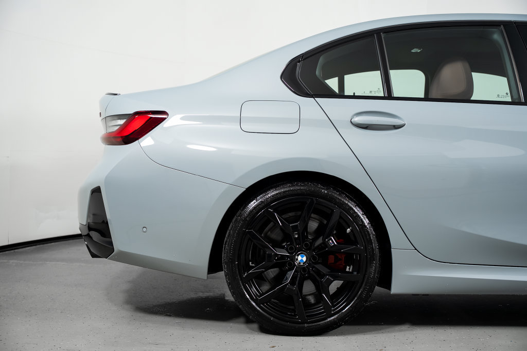 Used 2026 BMW 330i Sedan RWD image 6