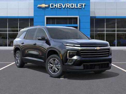 New 2026 Chevrolet Traverse LT image 7