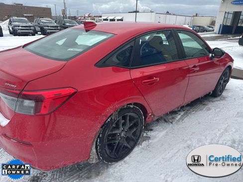 Used 2023 Honda Civic Sport image 4