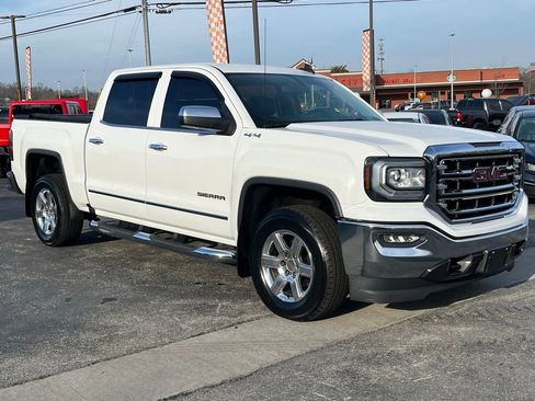 Used 2018 GMC Sierra 1500 SLT AWD/4WD image 2
