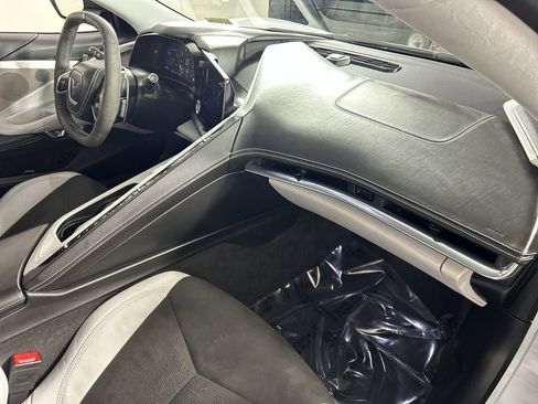 Used 2020 Chevrolet Corvette Stingray Premium Cpe w/ 3LT Preferred Equipment Group image 26