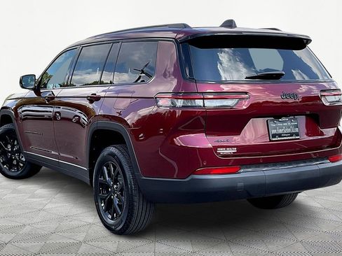 New 2025 Jeep Grand Cherokee L Altitude image 3
