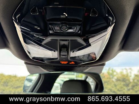 Used 2025 BMW 540i xDrive AWD/4WD image 30