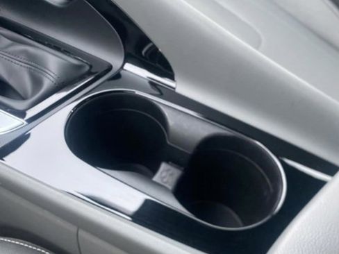 Used 2023 Hyundai Elantra SEL w/ Convenience Package image 27