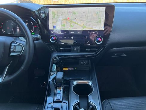 Used 2023 Lexus NX 300h AWD w/ Luxury Package image 21
