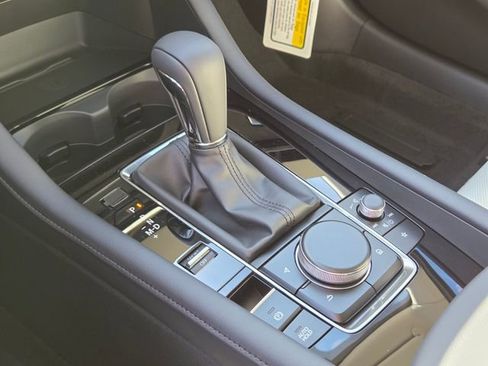 New 2026 MAZDA MAZDA3 2.5 Turbo Sedan w/Premium Plus image 15