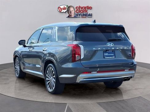 Certified 2023 Hyundai Palisade Calligraphy w/ Cargo Package image 3