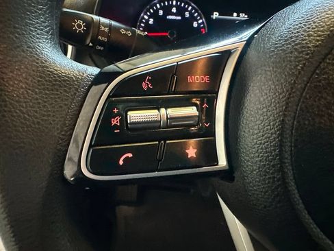 Used 2023 Kia Forte LXS FWD image 12
