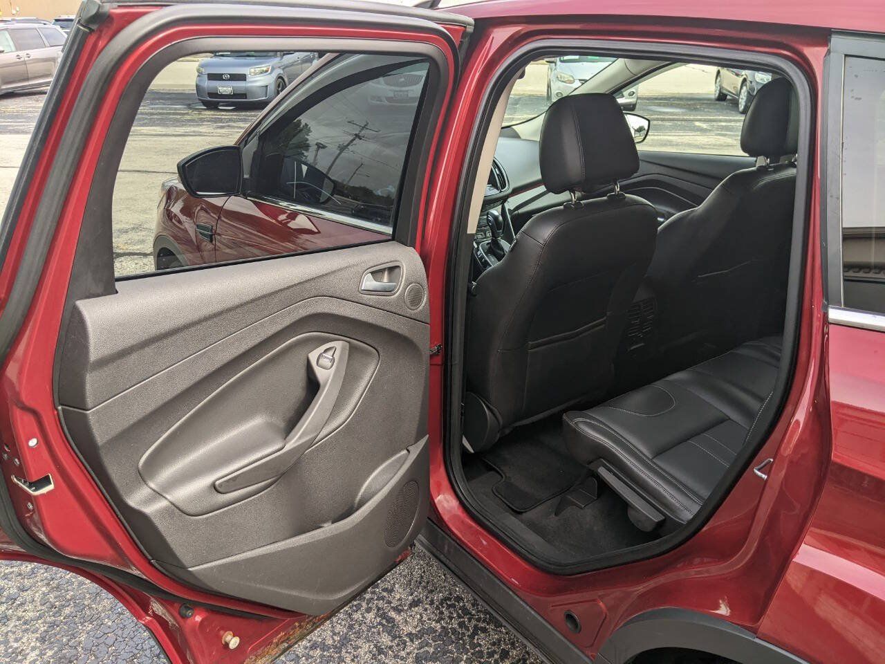 Used 2013 Ford Escape Titanium w/ Parking Technology Pkg AWD/4WD image 11
