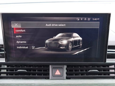 Used 2021 Audi A4 2.0T Premium w/ Convenience Package image 38