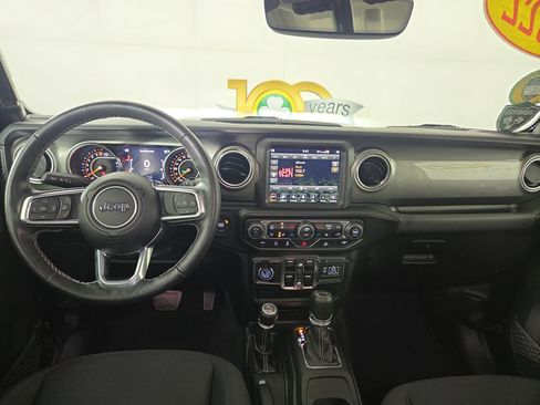 Used 2022 Jeep Wrangler Unlimited Sahara w/ LED Lighting Group image 13