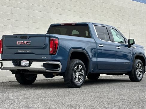 Certified 2024 GMC Sierra 1500 SLT RWD image 4