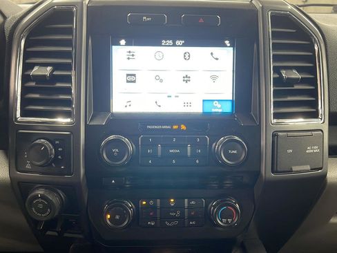 Used 2016 Ford F150 XLT w/ Equipment Group 302A Luxury image 15