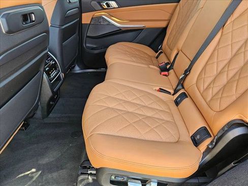 New 2026 BMW X7 xDrive40i w/ Executive Package AWD/4WD image 16