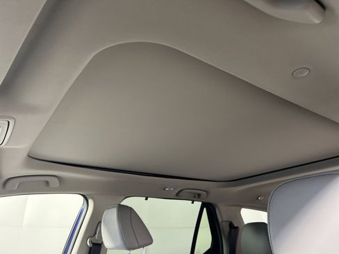 Used 2025 Honda Pilot Touring image 25