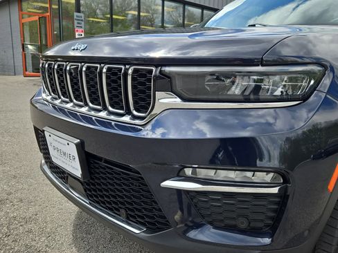 Used 2023 Jeep Grand Cherokee 4WD 4xe w/ Luxury Tech Group II image 9