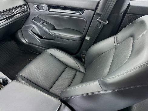 Used 2022 Honda Civic Sport Touring image 25