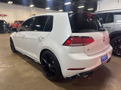 Used 2019 Volkswagen Golf R 4-Door image 2