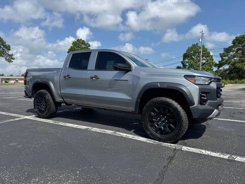 Used 2023 Chevrolet Colorado Trail Boss w/ Safety Package AWD/4WD image 4