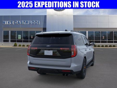 New 2025 Ford Expedition Tremor image 8