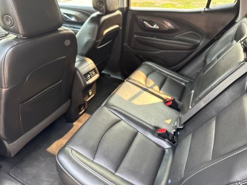 Used 2023 GMC Terrain SLT AWD/4WD image 17
