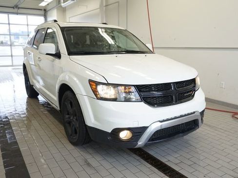 Used 2020 Dodge Journey Crossroad image 8