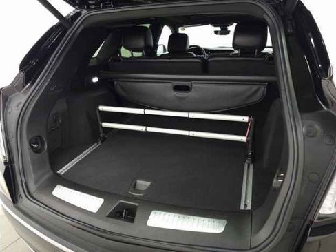 Certified 2022 Cadillac XT5 Sportv w/ Technology Package image 7