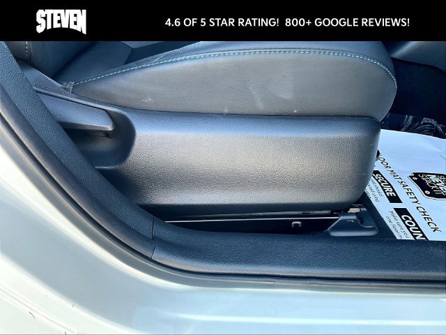 Used 2017 Toyota Prius Three Touring FWD image 34