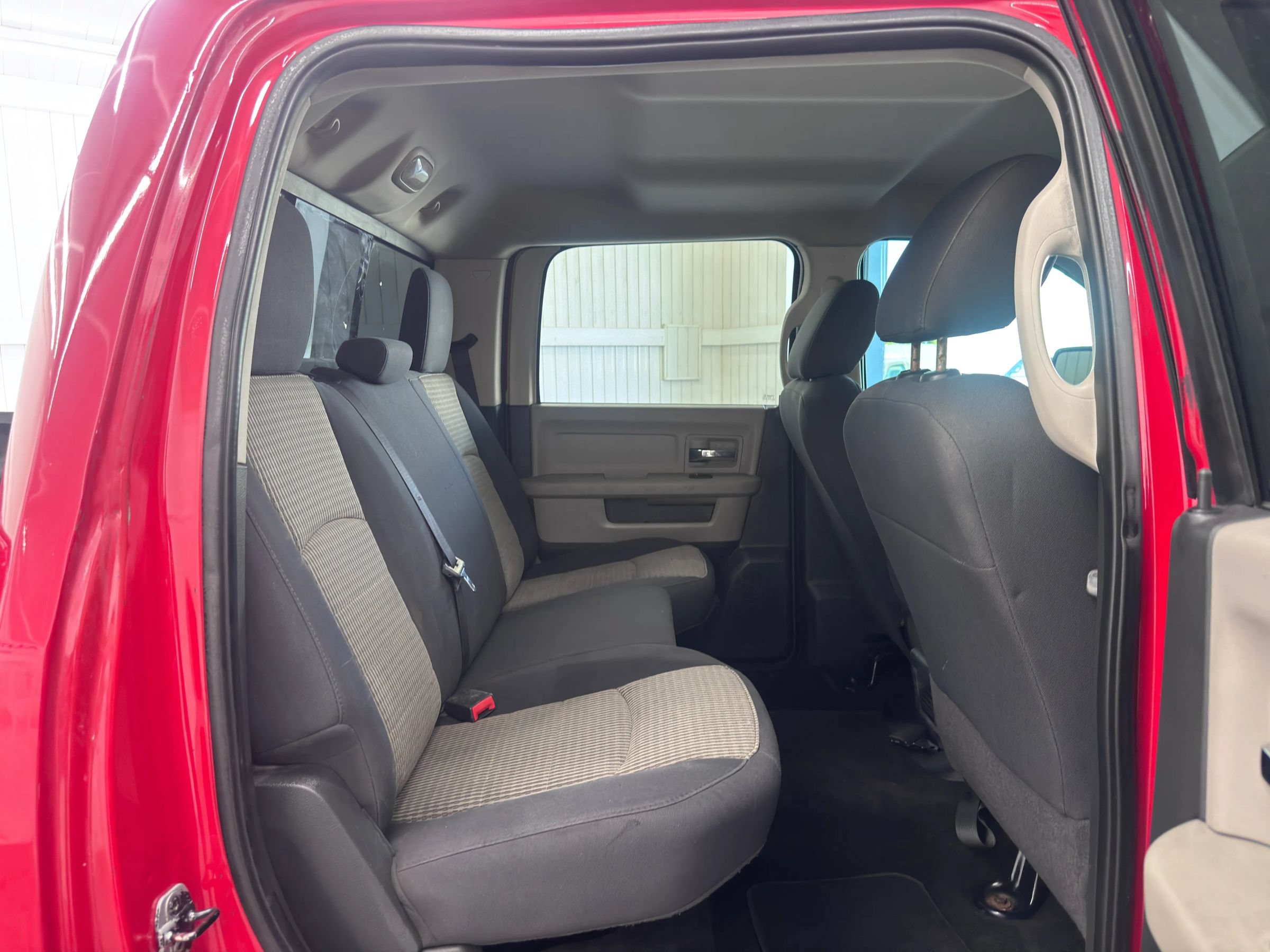 Used 2011 RAM 2500 SLT AWD/4WD image 11
