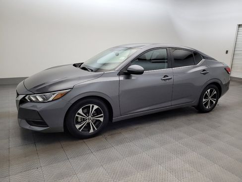 Used 2022 Nissan Sentra SV FWD image 2