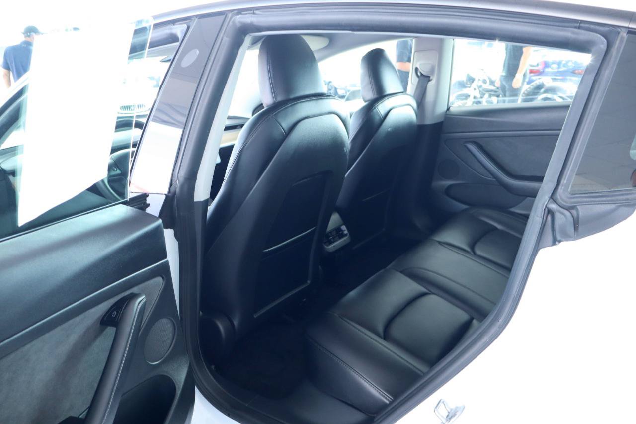 Used 2023 Tesla Model 3 Standard Range RWD image 28