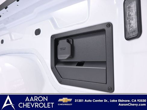 New 2026 Chevrolet Silverado EV LT AWD/4WD image 31