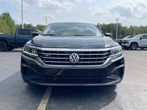 Used 2020 Volkswagen Passat 2.0T R-Line image 30
