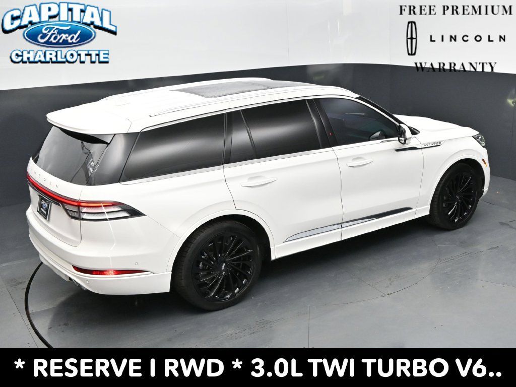 Used 2022 Lincoln Aviator Reserve w/ Equipment Group 201A RWD image 32