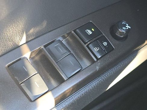 Used 2023 Toyota Camry LE image 20