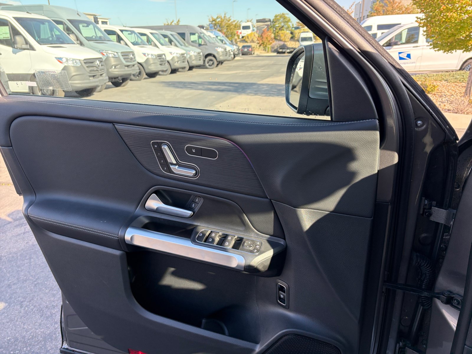 Used 2026 Mercedes-Benz GLB 250 4MATIC image 13