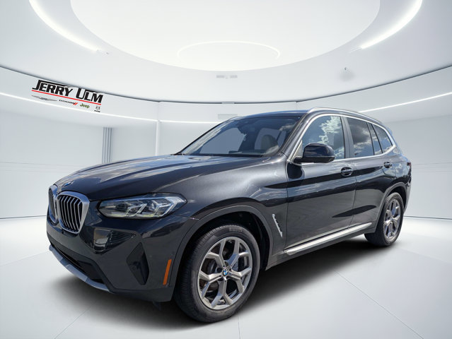 Used 2023 BMW X3 xDrive30i w/ Premium Package w/ZPA AWD/4WD image 7