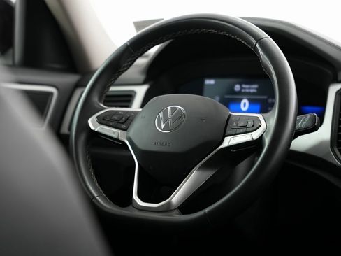 Used 2022 Volkswagen Atlas SE image 11