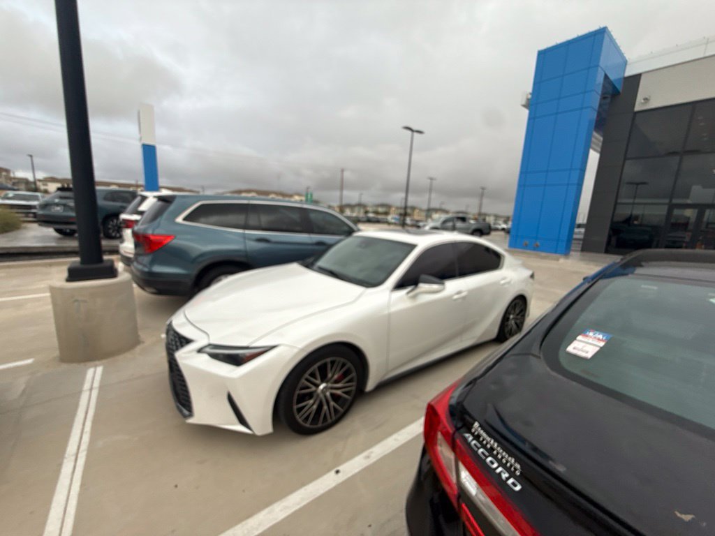 Used 2023 Lexus IS 300 w/ Comfort Package RWD image 2