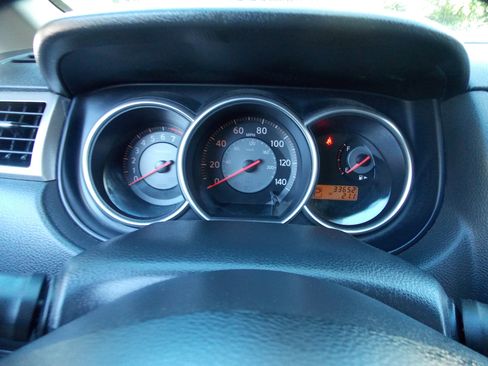 Used 2007 Nissan Versa SL image 10