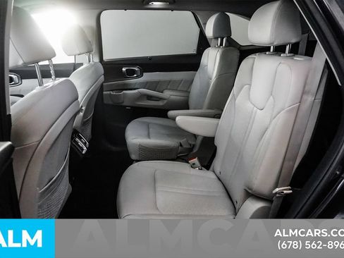 Used 2023 Kia Sorento SX Prestige w/ Panoramic Sunroof Package AWD/4WD image 13