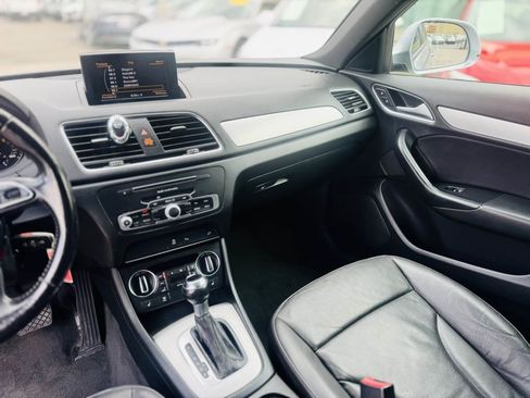 Used 2017 Audi Q3 2.0T Premium image 23