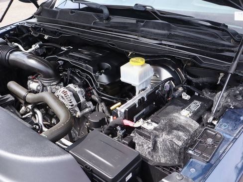 Used 2020 RAM 1500 Laramie image 12