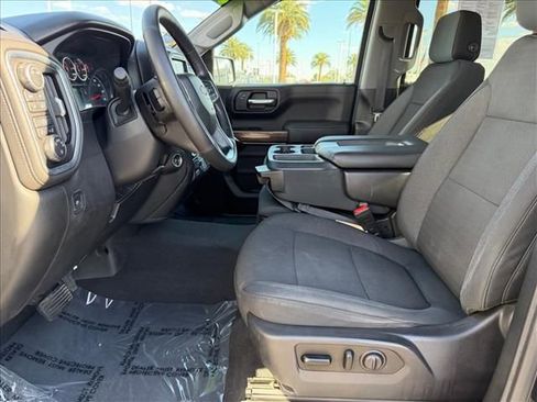 Used 2020 Chevrolet Silverado 1500 LT w/ All-Star Edition AWD/4WD image 6
