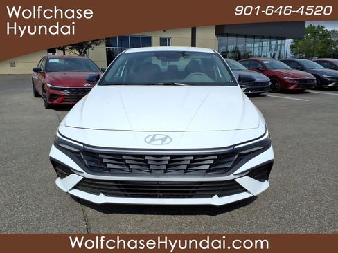 New 2026 Hyundai Elantra Sport FWD image 8
